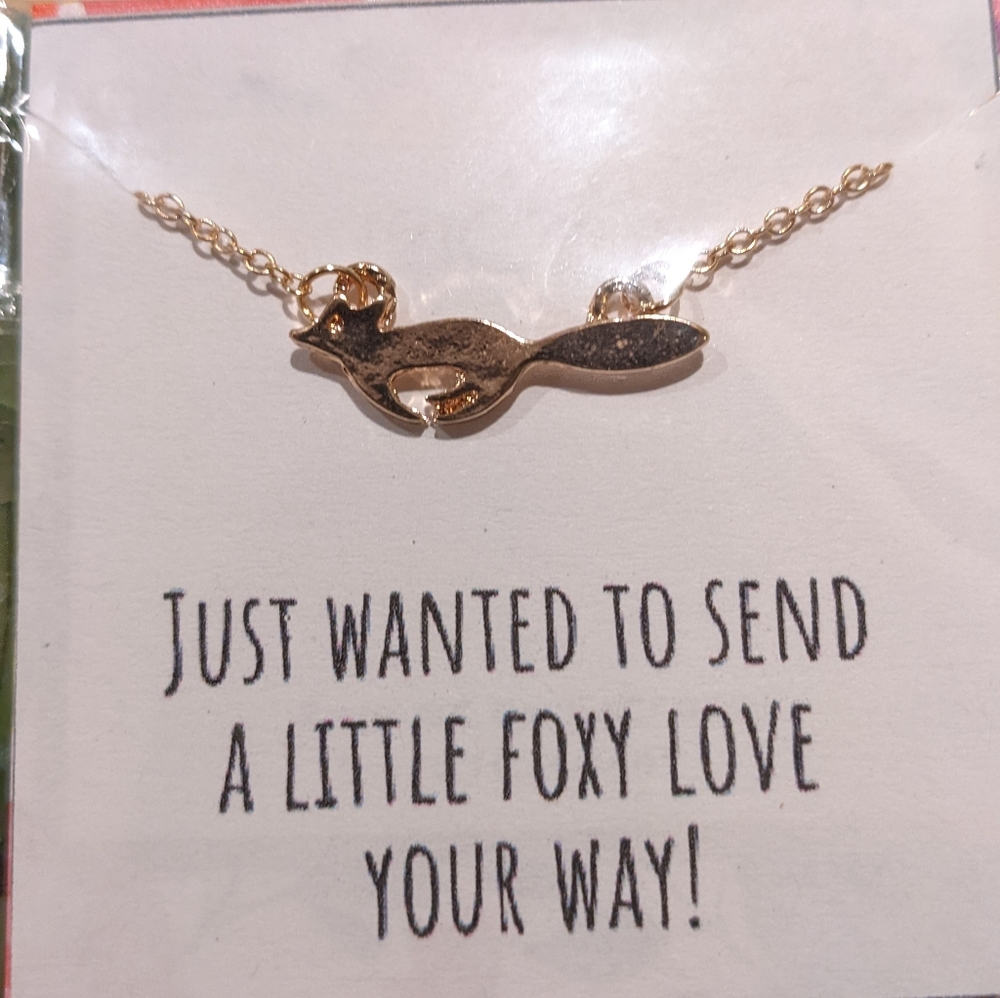 Fox necklace. New